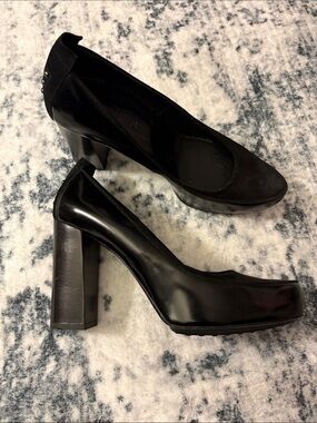 Tod's Black Patent and Suede Block Heel Pumps